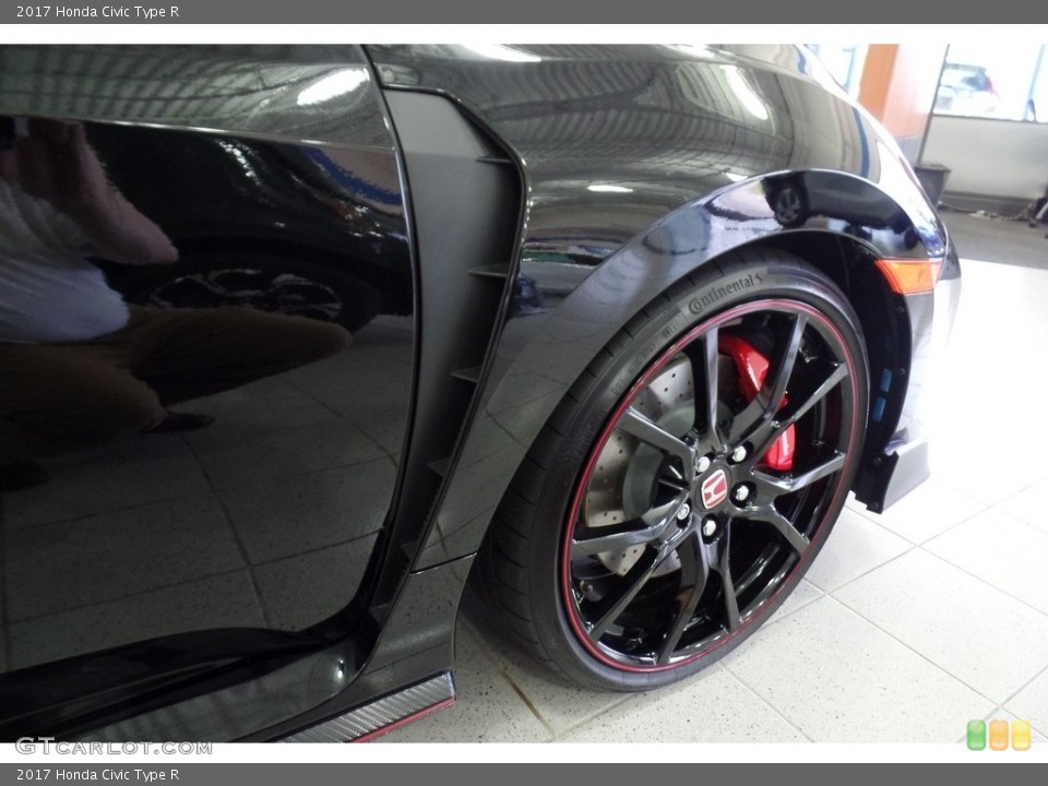 2017 Honda Civic Type R Wheel and Tire Photo #121231638