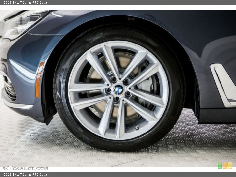 2018 BMW 7 Series 750i Sedan Wheel and Tire Photo #121297487