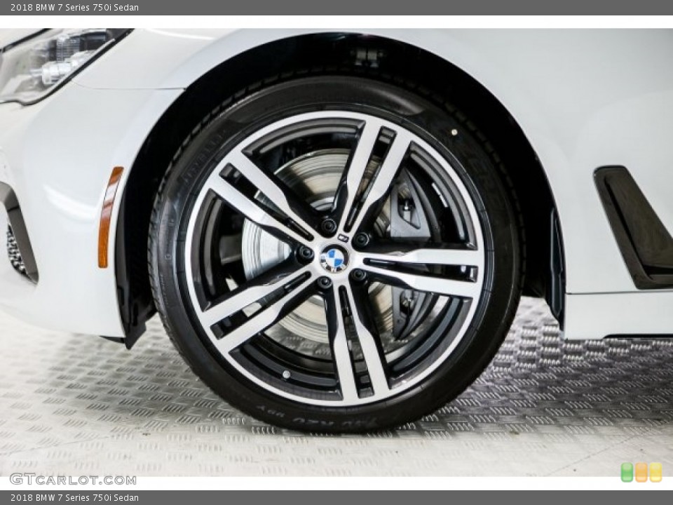 2018 BMW 7 Series 750i Sedan Wheel and Tire Photo #121370939