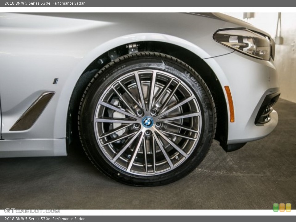 2018 BMW 5 Series 530e iPerfomance Sedan Wheel and Tire Photo #121371404