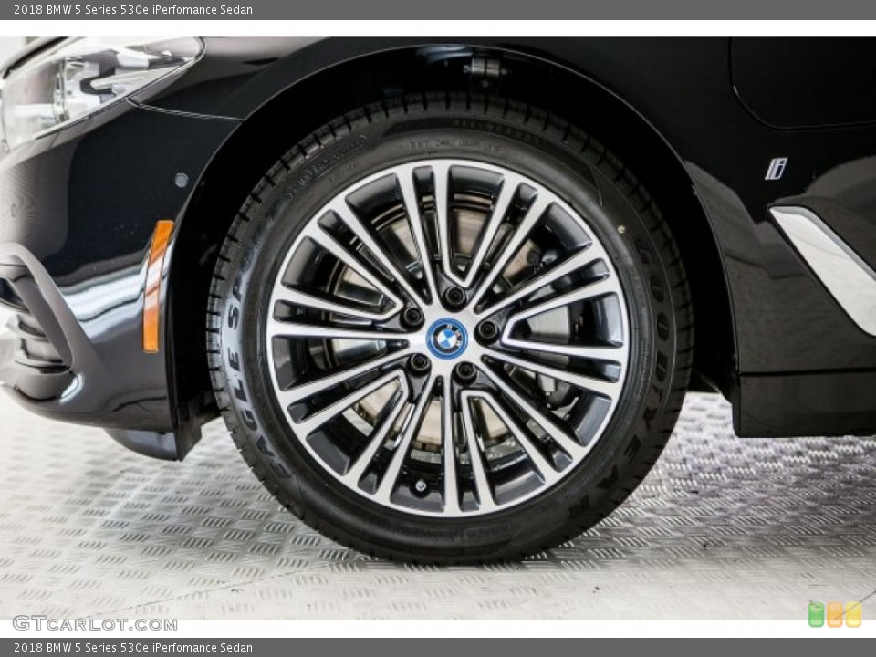 2018 BMW 5 Series 530e iPerfomance Sedan Wheel and Tire Photo #121563369
