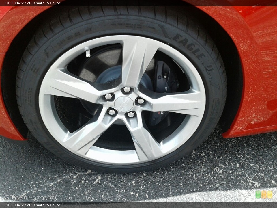 2017 Chevrolet Camaro SS Coupe Wheel and Tire Photo #121612206