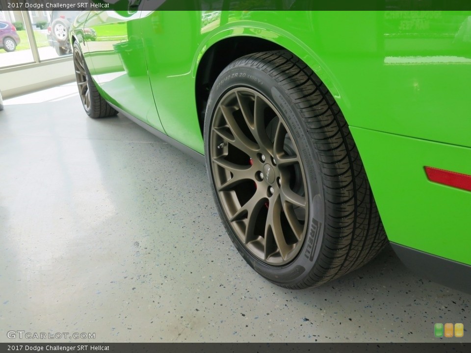 2017 Dodge Challenger SRT Hellcat Wheel and Tire Photo #121811464