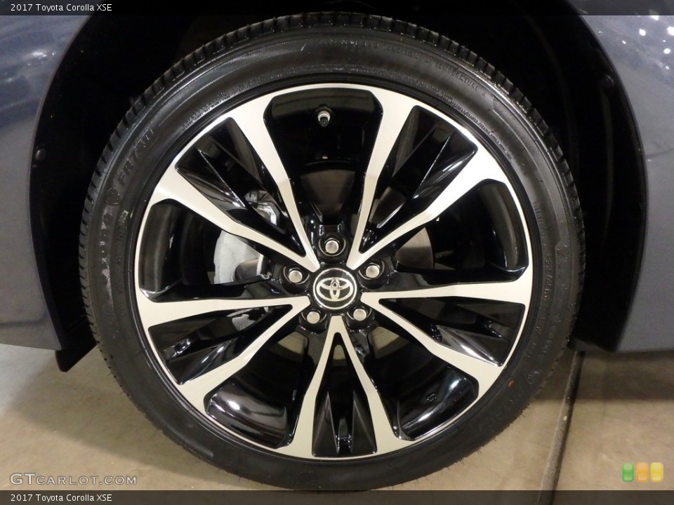 2017 Toyota Corolla XSE Wheel and Tire Photo #121879576