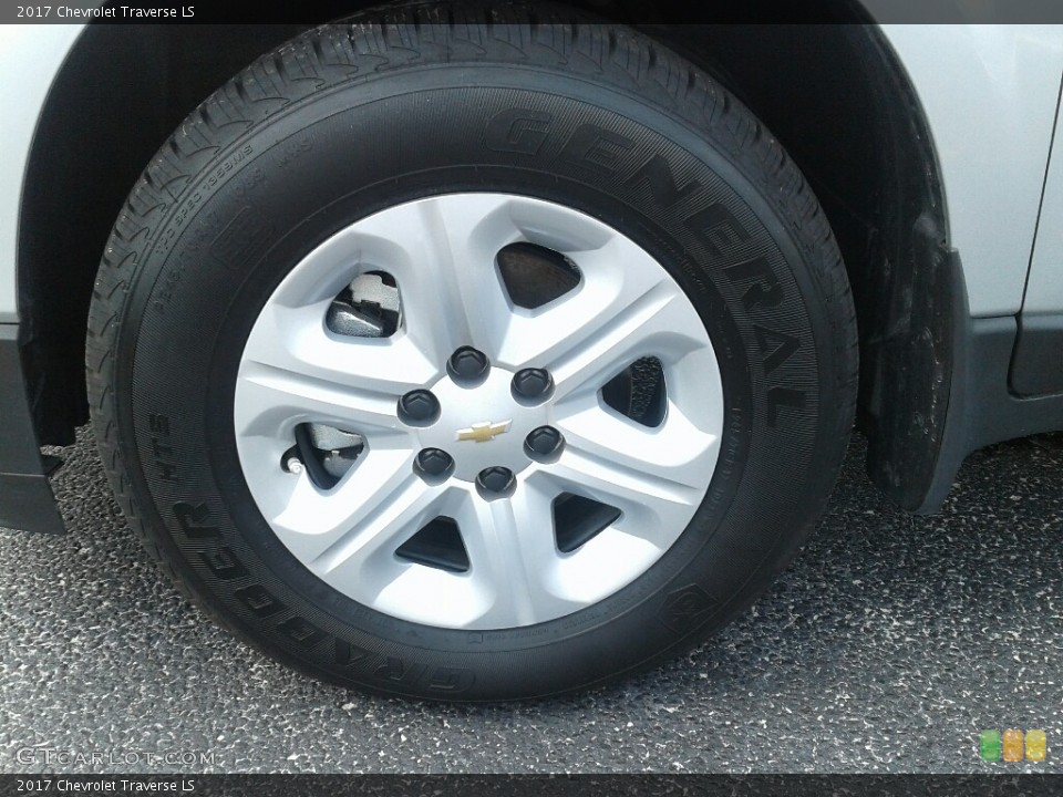 2017 Chevrolet Traverse LS Wheel and Tire Photo #121941238