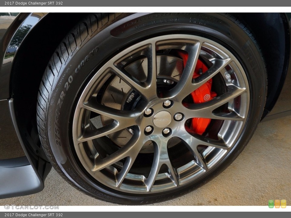 2017 Dodge Challenger SRT 392 Wheel and Tire Photo #122196546