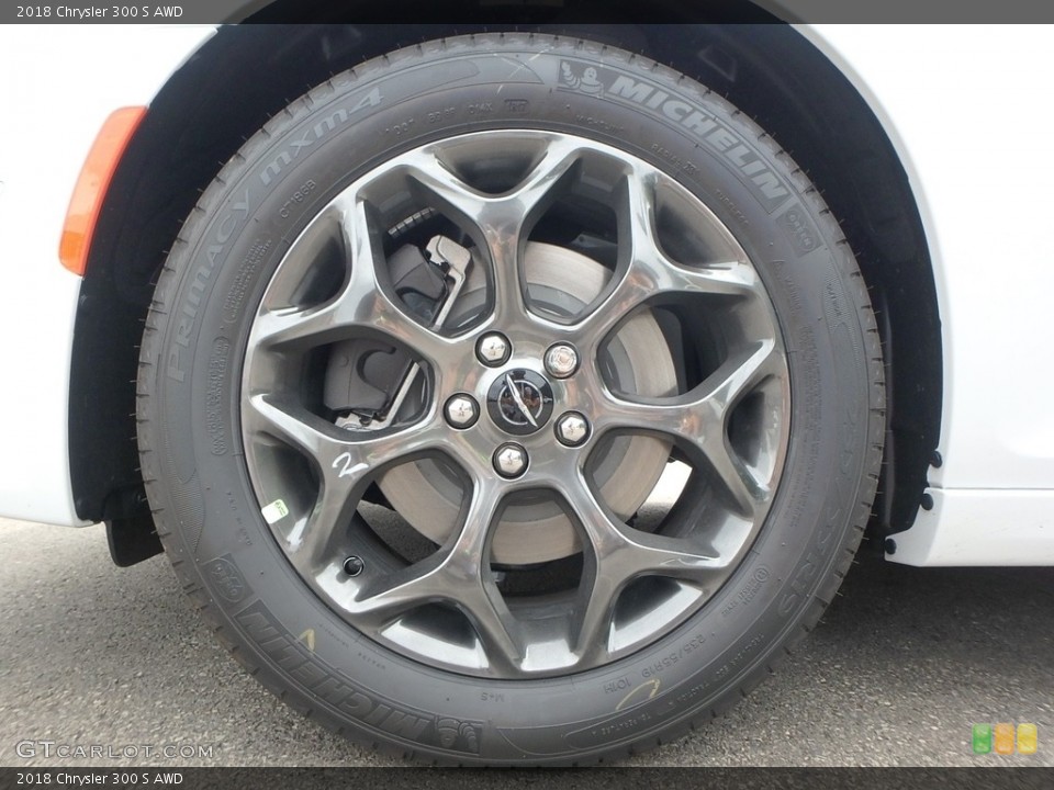 2018 Chrysler 300 S AWD Wheel and Tire Photo #122205687
