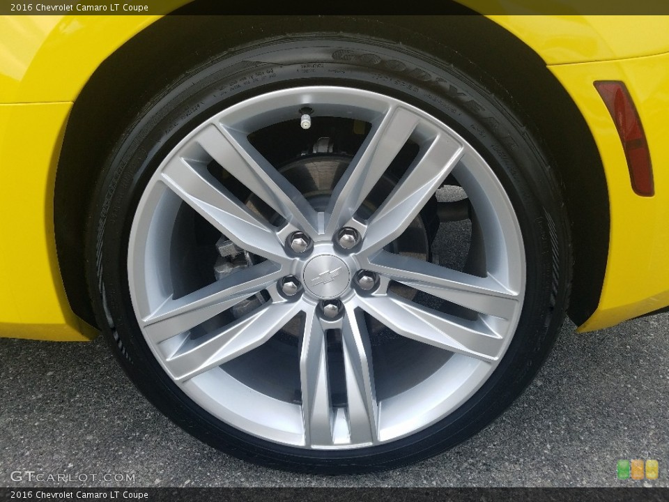 2016 Chevrolet Camaro LT Coupe Wheel and Tire Photo #122310004