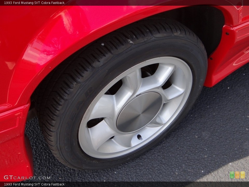 1993 Ford Mustang SVT Cobra Fastback Wheel and Tire Photo #122418687