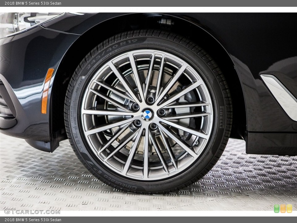 2018 BMW 5 Series 530i Sedan Wheel and Tire Photo #122446733