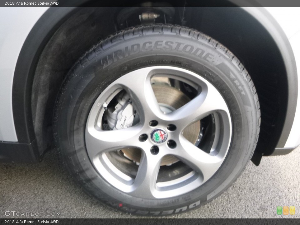 2018 Alfa Romeo Stelvio AWD Wheel and Tire Photo #123629335