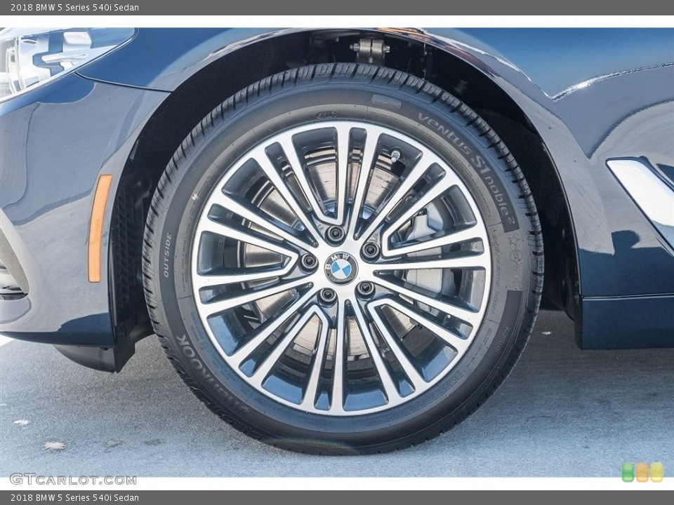 2018 BMW 5 Series 540i Sedan Wheel and Tire Photo #123699587
