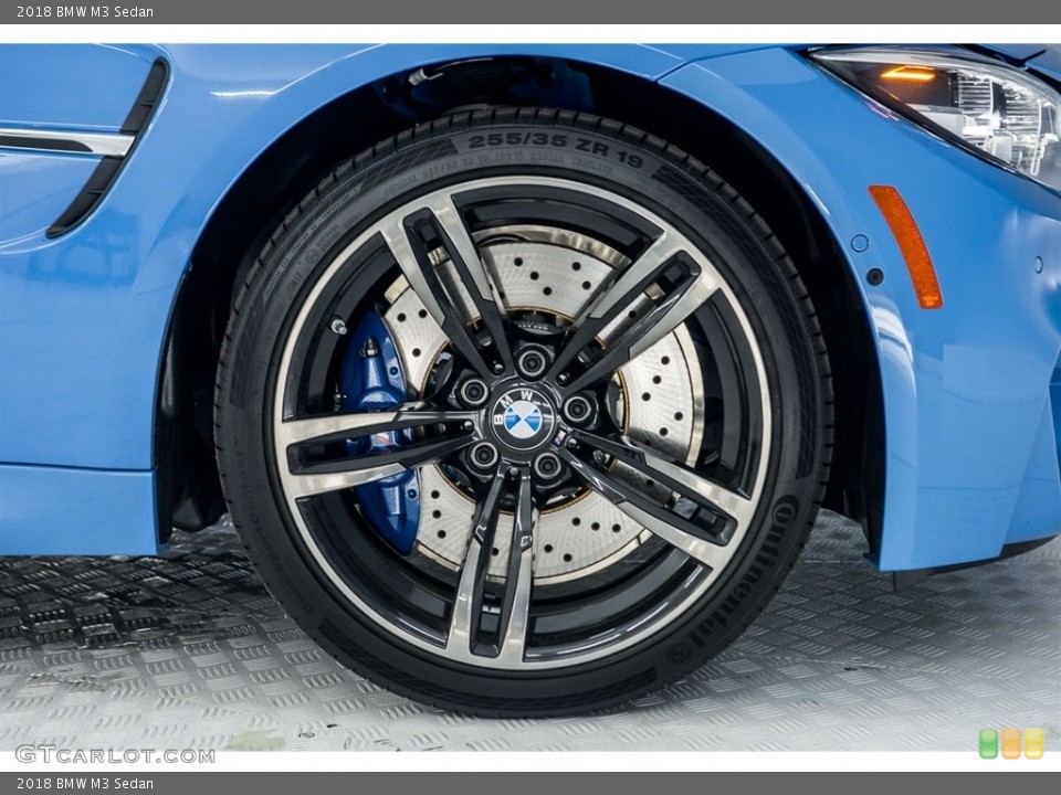 2018 BMW M3 Sedan Wheel and Tire Photo #123705872