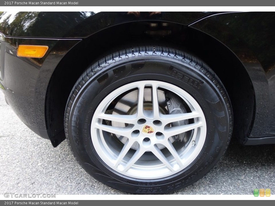 2017 Porsche Macan  Wheel and Tire Photo #123873088