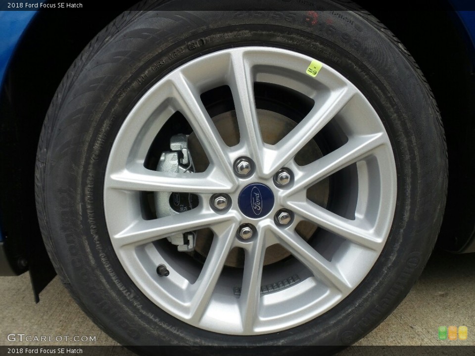 2018 Ford Focus SE Hatch Wheel and Tire Photo #124261977