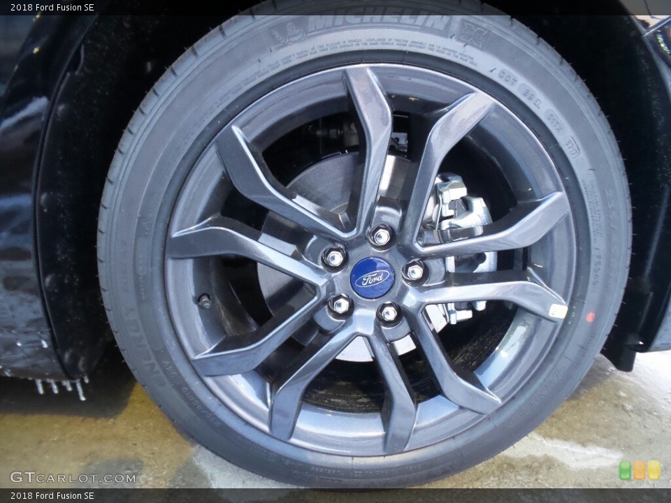 2018 Ford Fusion SE Wheel and Tire Photo #124325879