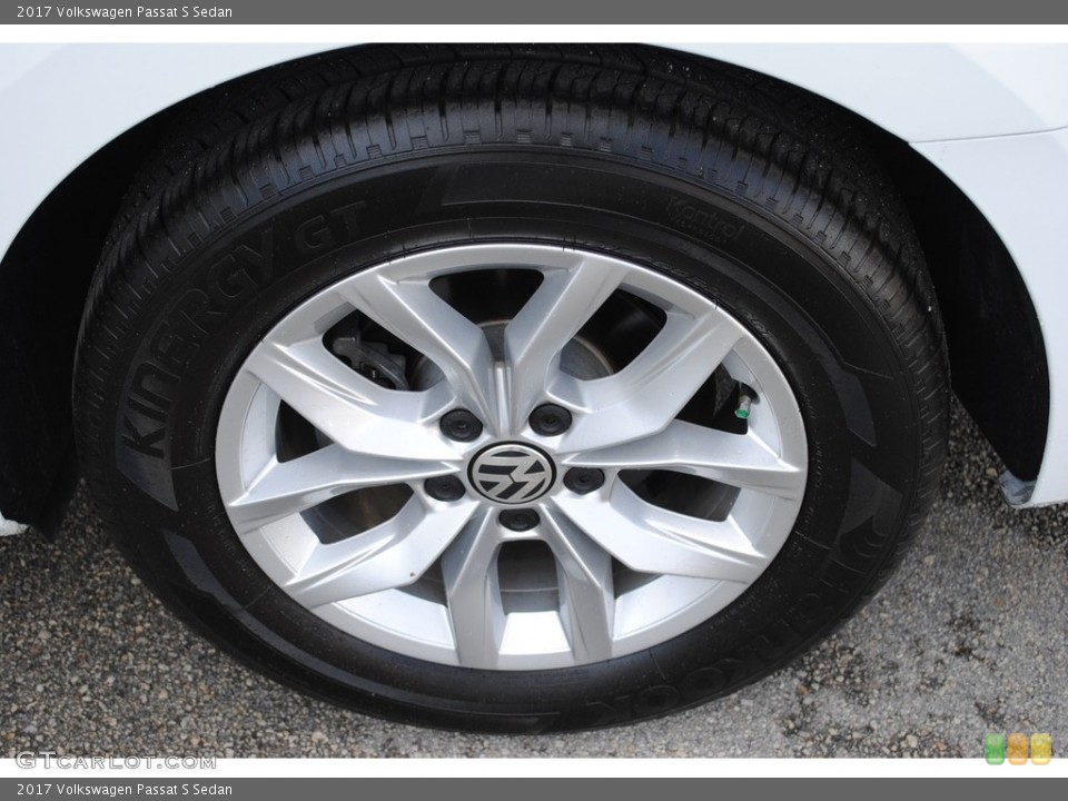 2017 Volkswagen Passat S Sedan Wheel and Tire Photo #124600866
