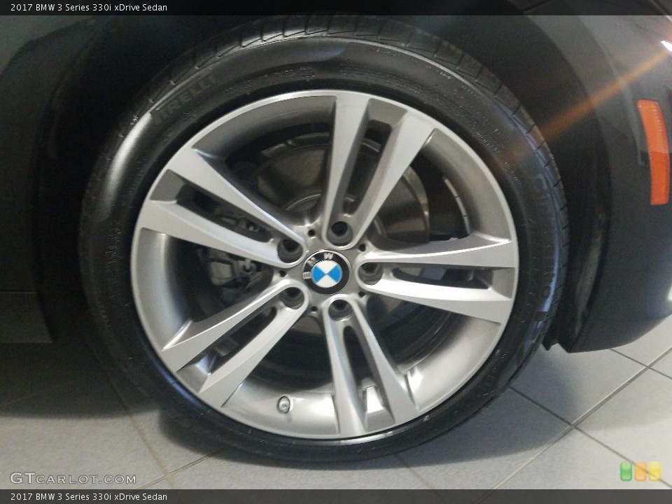 2017 BMW 3 Series 330i xDrive Sedan Wheel and Tire Photo #124641511