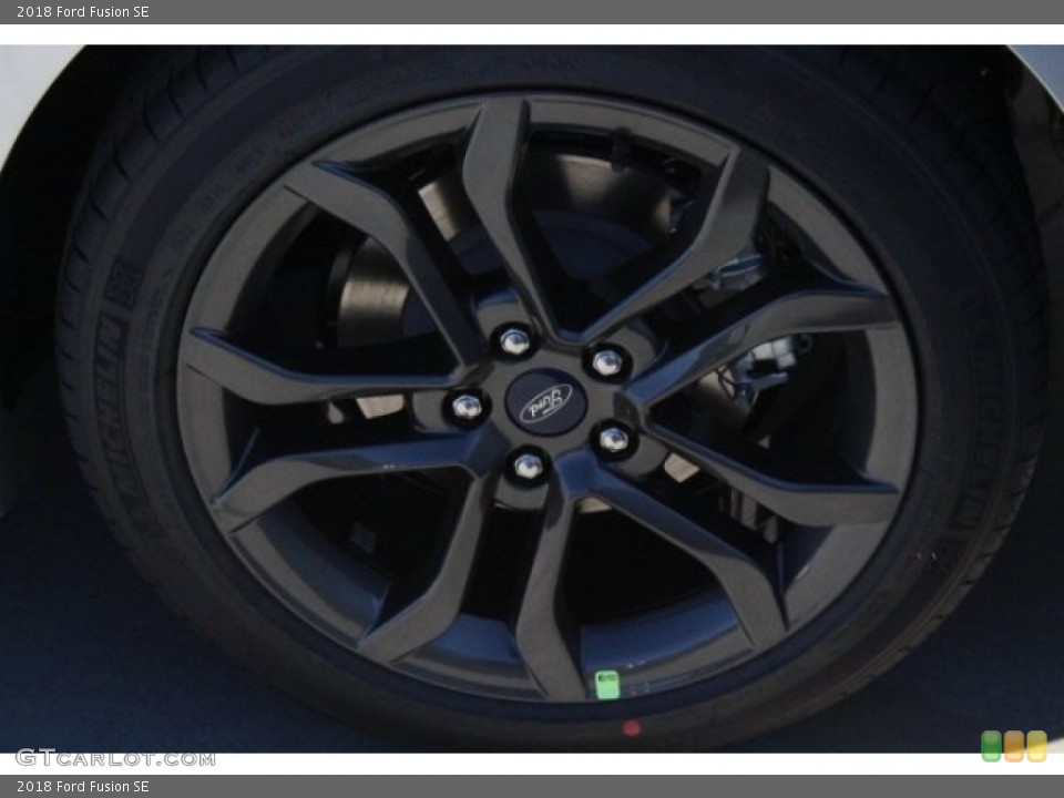2018 Ford Fusion SE Wheel and Tire Photo #124716175
