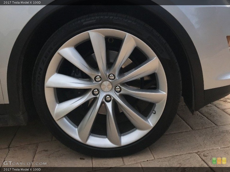 2017 Tesla Model X 100D Wheel and Tire Photo #125767993