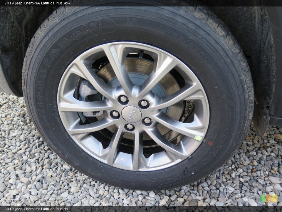 2019 Jeep Cherokee Latitude Plus 4x4 Wheel and Tire Photo #126183063
