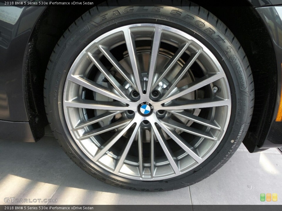 2018 BMW 5 Series 530e iPerfomance xDrive Sedan Wheel and Tire Photo #126628656