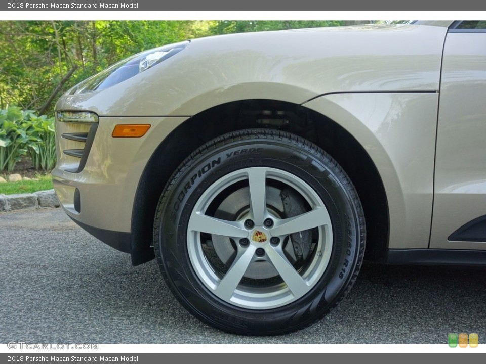 2018 Porsche Macan  Wheel and Tire Photo #127402086