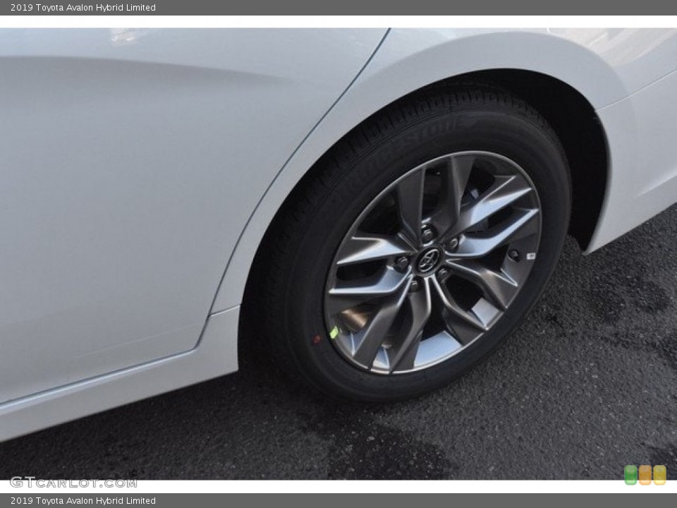 2019 Toyota Avalon Hybrid Limited Wheel and Tire Photo #127449827