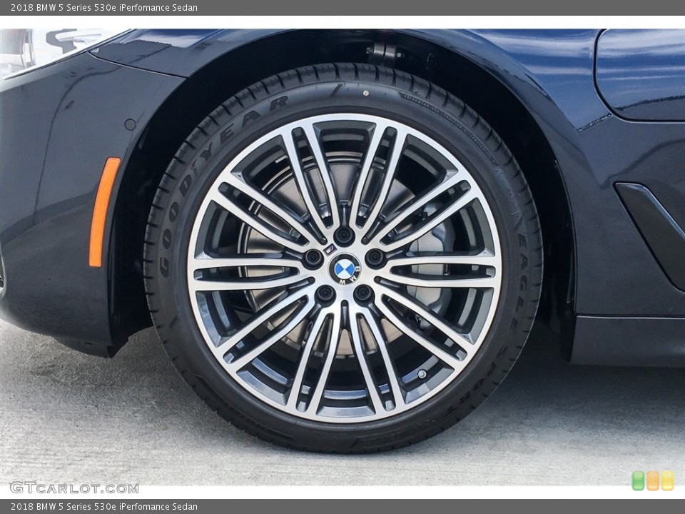 2018 BMW 5 Series 530e iPerfomance Sedan Wheel and Tire Photo #127830559