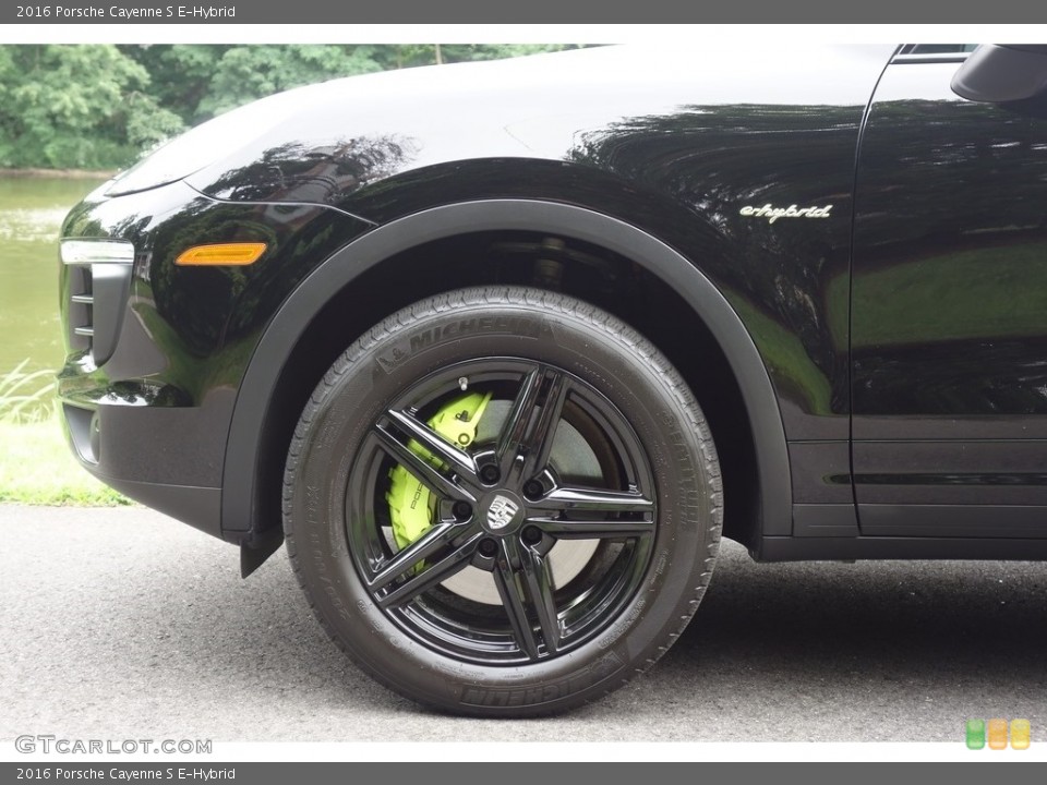 2016 Porsche Cayenne S E-Hybrid Wheel and Tire Photo #128409739