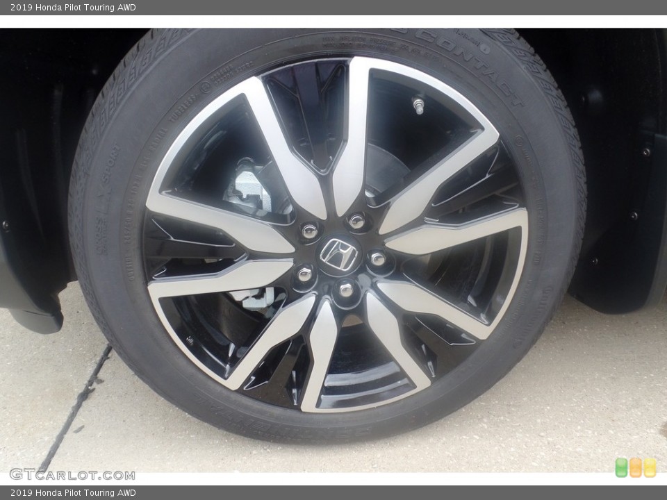 2019 Honda Pilot Touring AWD Wheel and Tire Photo #128718341
