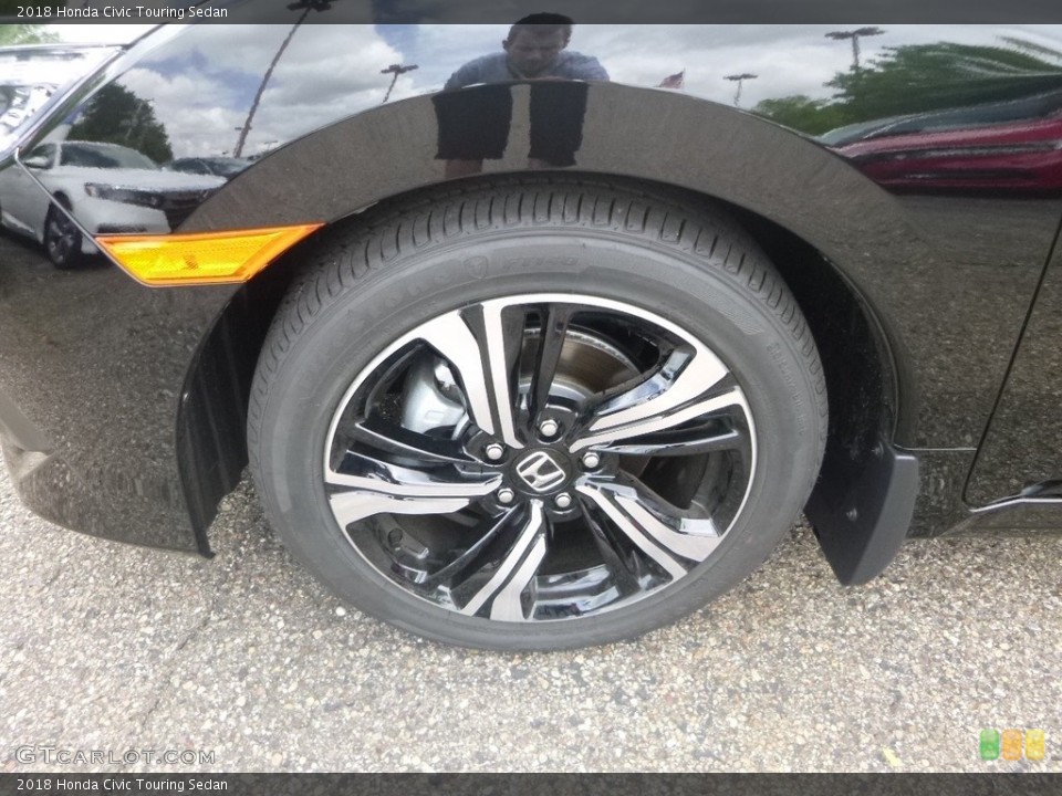 2018 Honda Civic Touring Sedan Wheel and Tire Photo #128733503