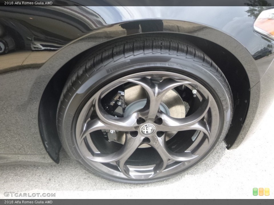 2018 Alfa Romeo Giulia AWD Wheel and Tire Photo #128802339