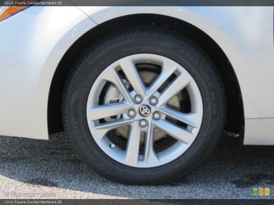 2019 Toyota Corolla Hatchback SE Wheel and Tire Photo #129013395
