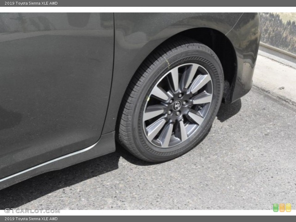 2019 Toyota Sienna XLE AWD Wheel and Tire Photo #129024663