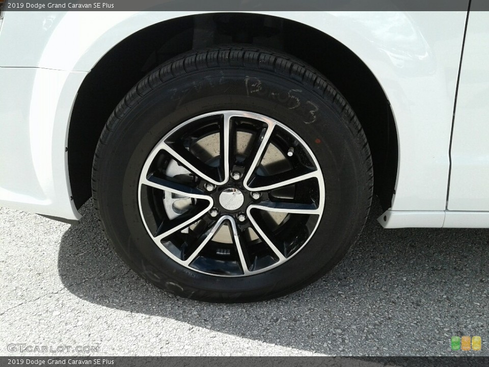 2019 Dodge Grand Caravan SE Plus Wheel and Tire Photo #129053119