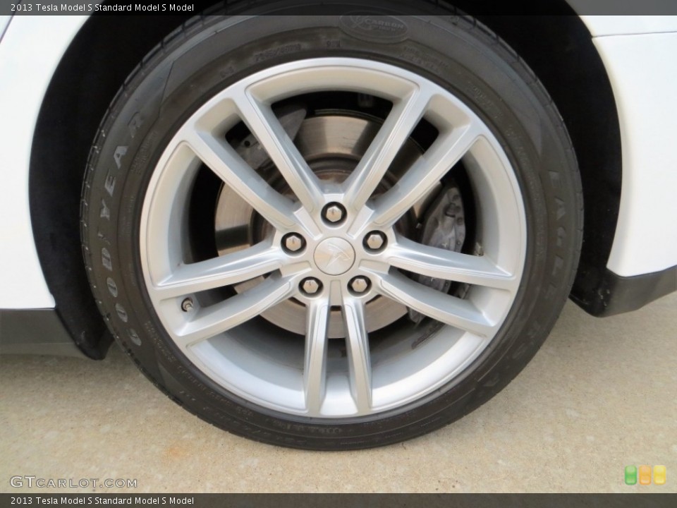 2013 Tesla Model S  Wheel and Tire Photo #129089790
