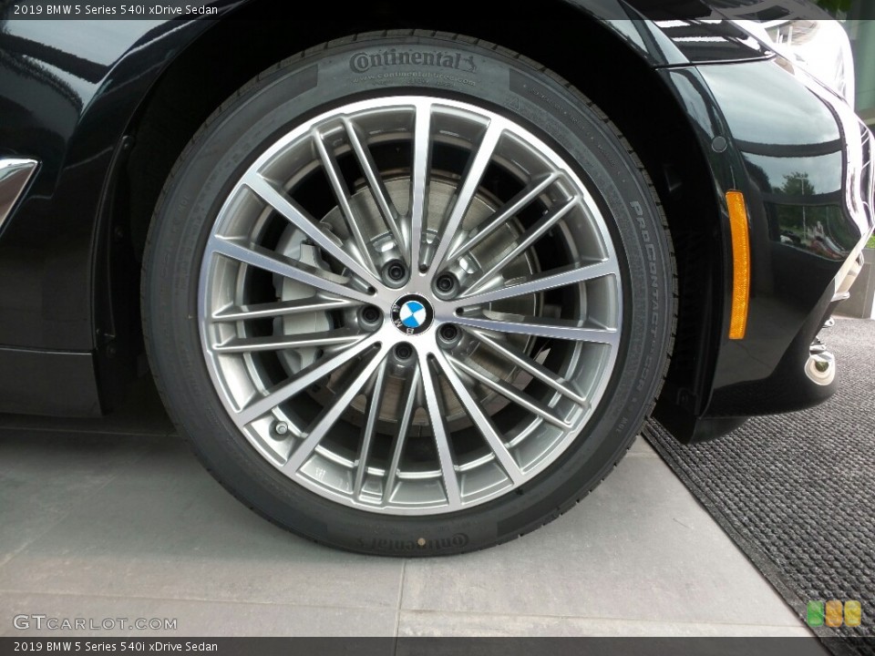 2019 BMW 5 Series 540i xDrive Sedan Wheel and Tire Photo #129133949
