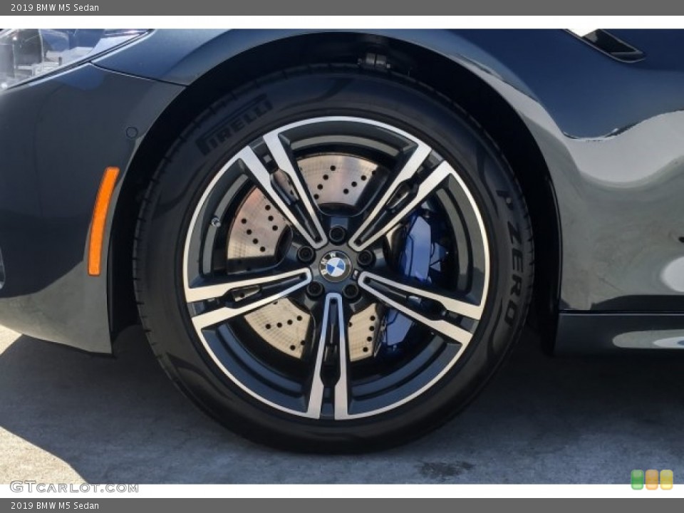 2019 BMW M5 Sedan Wheel and Tire Photo #129175940