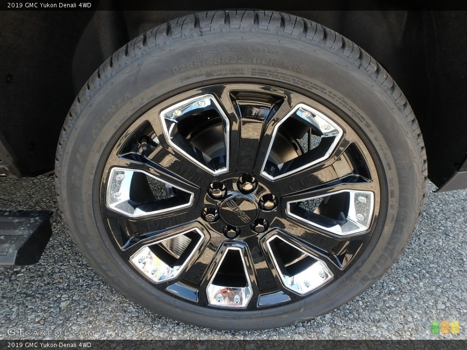 2019 GMC Yukon Denali 4WD Wheel and Tire Photo #129197510