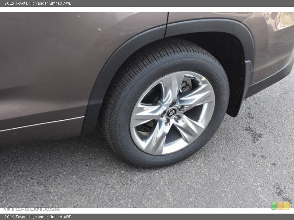 2019 Toyota Highlander Limited AWD Wheel and Tire Photo #129526970