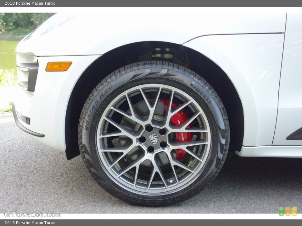 2018 Porsche Macan Turbo Wheel and Tire Photo #129584448
