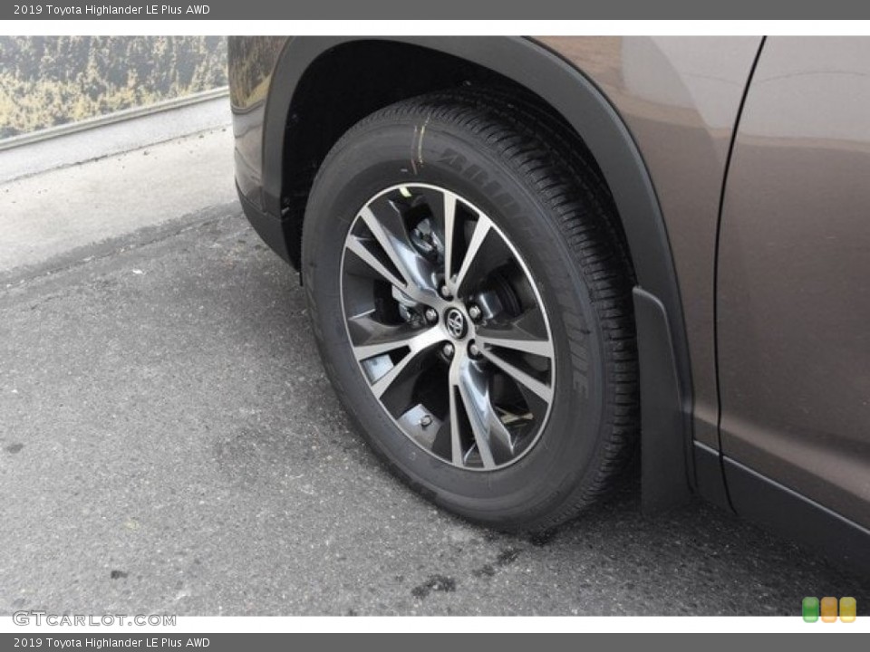 2019 Toyota Highlander LE Plus AWD Wheel and Tire Photo #129734785