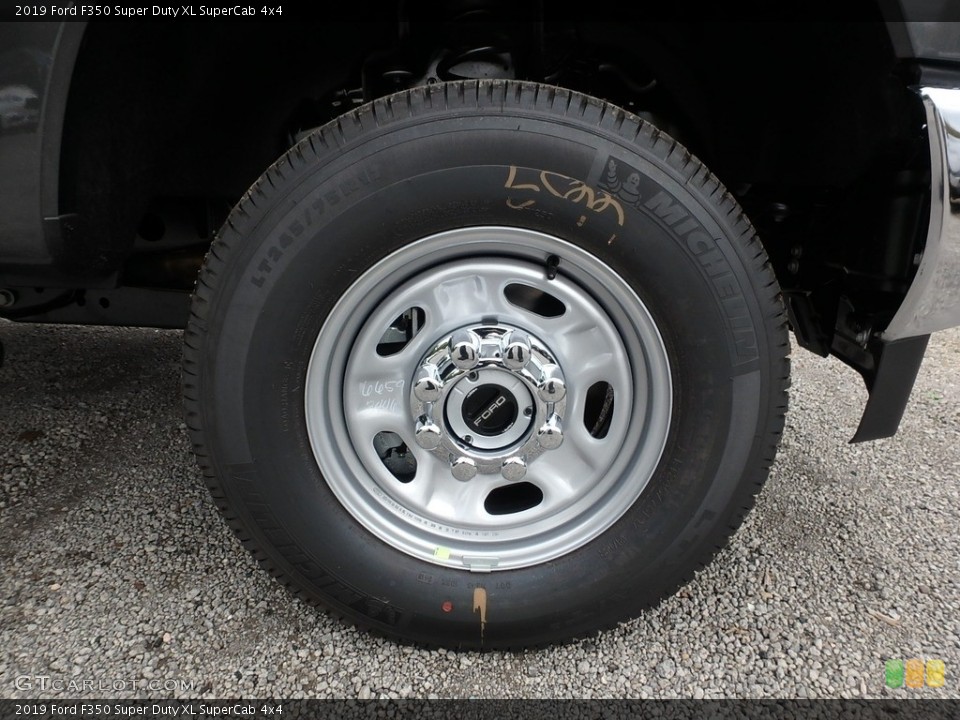 2019 Ford F350 Super Duty XL SuperCab 4x4 Wheel and Tire Photo #129890131