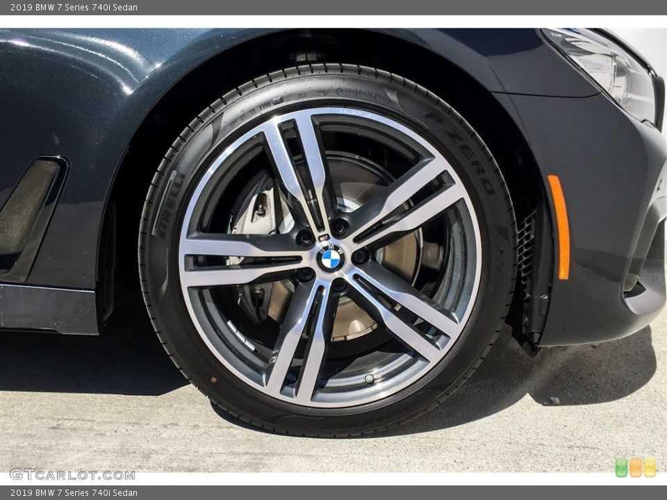 2019 BMW 7 Series 740i Sedan Wheel and Tire Photo #129923596