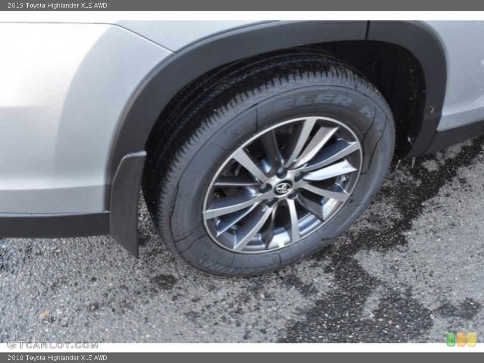 2019 Toyota Highlander XLE AWD Wheel and Tire Photo #129929830