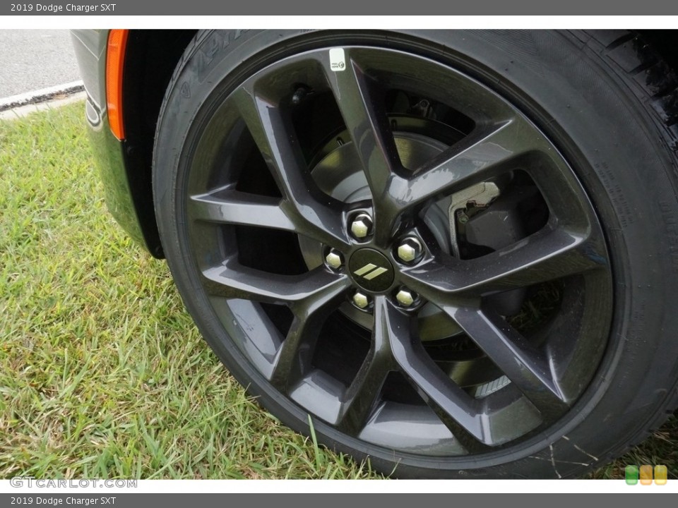 2019 Dodge Charger SXT Wheel and Tire Photo #130055849