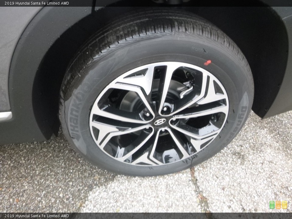 2019 Hyundai Santa Fe Wheels and Tires