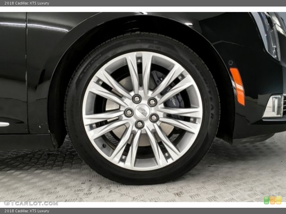 2018 Cadillac XTS Luxury Wheel and Tire Photo #130241074