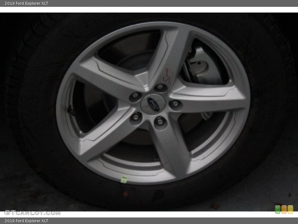 2019 Ford Explorer XLT Wheel and Tire Photo #130247003